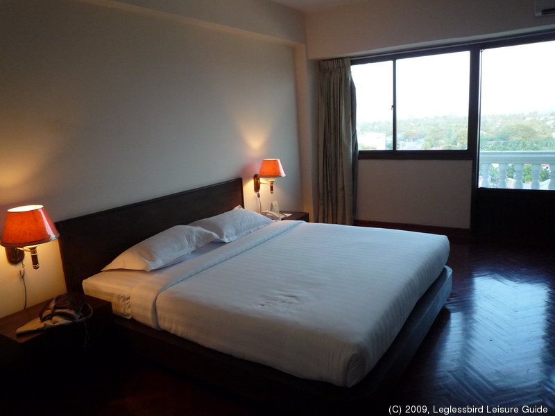 Hotel Yangon01